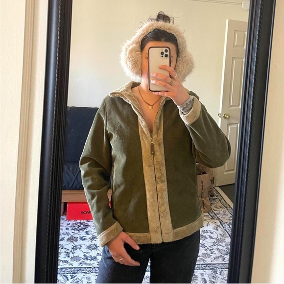 Woolrich Jackets & Blazers - Woolrich Jacket Corduroy and Fur lined
